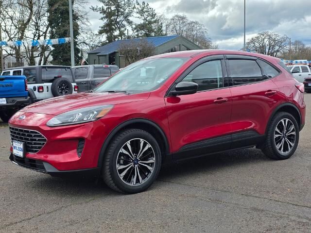 2022 Ford Escape SE