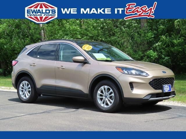 2021 Ford Escape SE