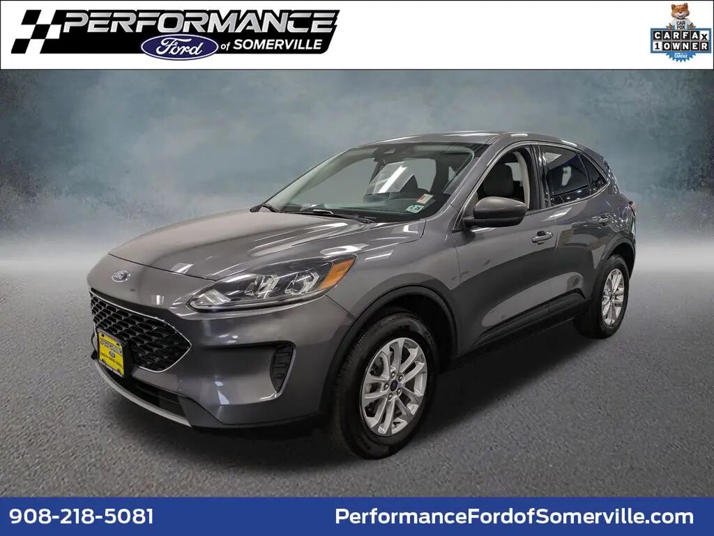 2022 Ford Escape SE — photo 1 of 13