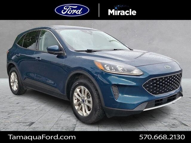 2020 Ford Escape SE