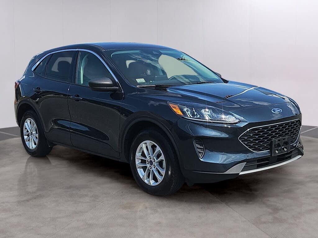 2022 Ford Escape SE — photo 1 of 1