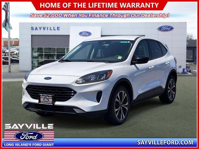 2022 Ford Escape SE