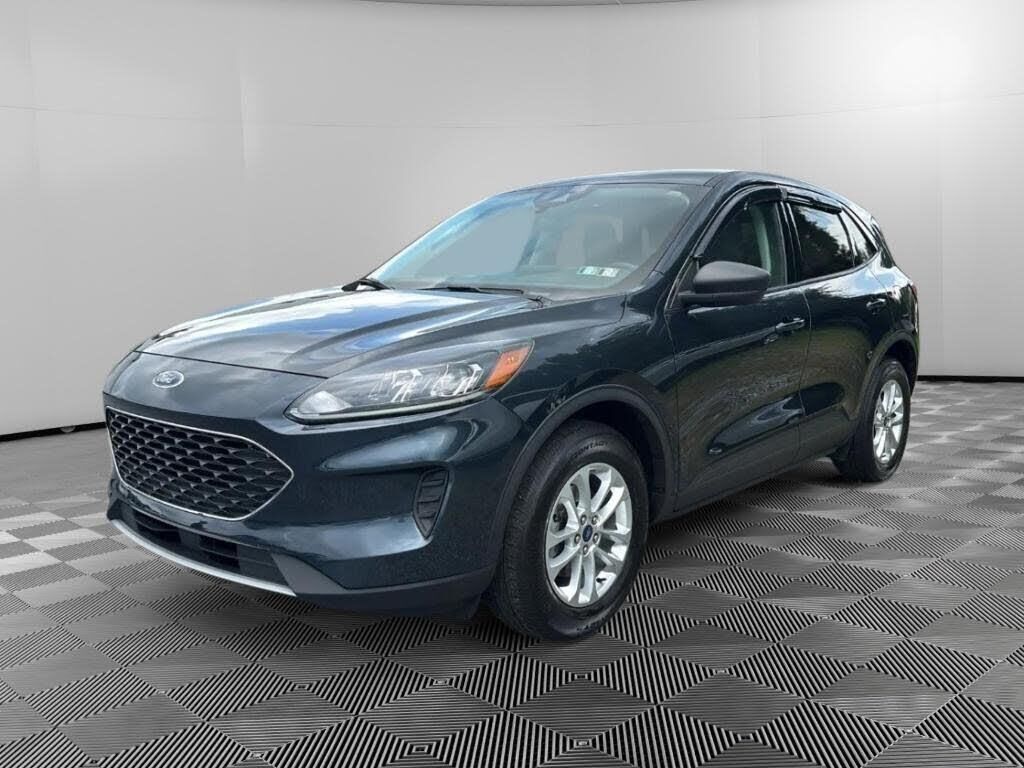2022 Ford Escape SE — photo 1 of 1