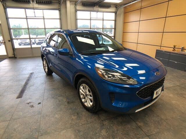 2020 Ford Escape SE