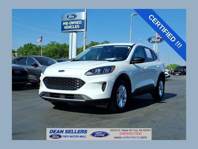 2022 Ford Escape SE