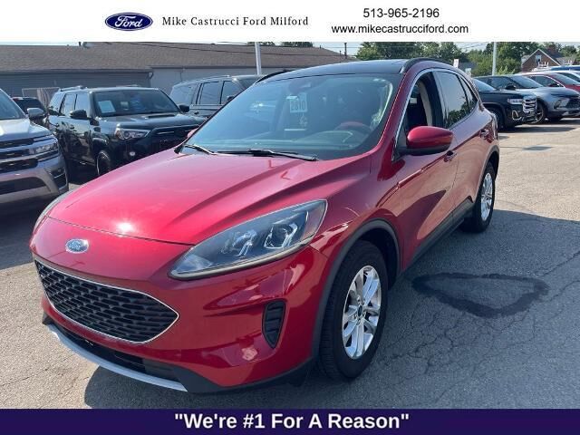 2020 Ford Escape SE