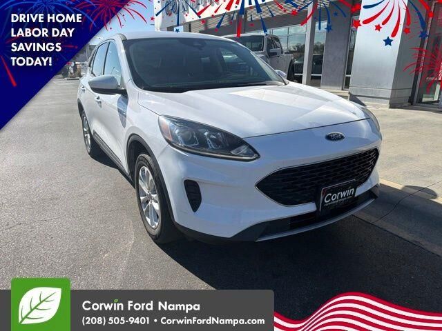 2020 Ford Escape SE