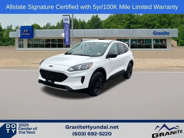 2022 Ford Escape SE