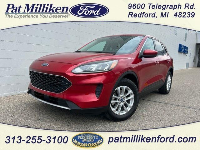 2020 Ford Escape SE