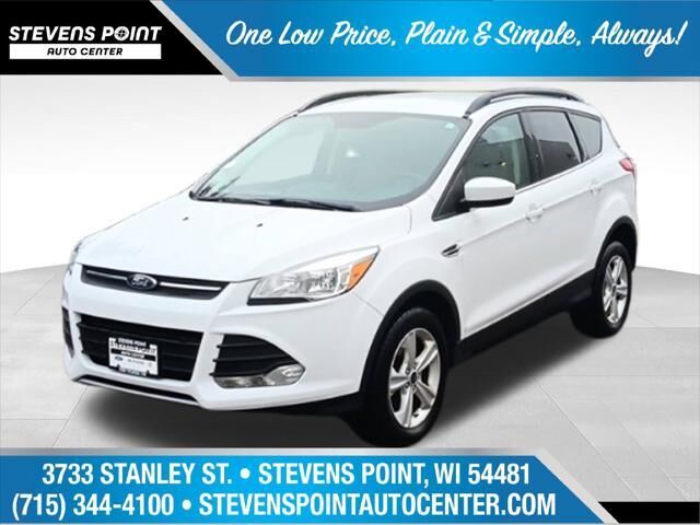 2016 Ford Escape SE — photo 1 of 13