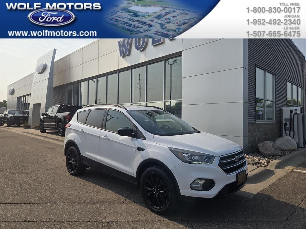 2019 Ford Escape SE — photo 1 of 1