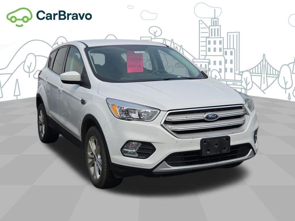 2017 Ford Escape SE — photo 1 of 5
