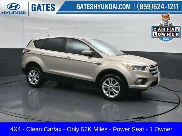 2017 Ford Escape SE — photo 1 of 1