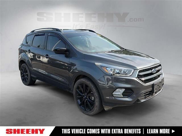 2018 Ford Escape SE — photo 1 of 3
