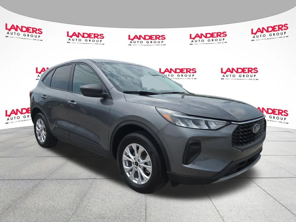 2025 Ford Escape Active — photo 1 of 13
