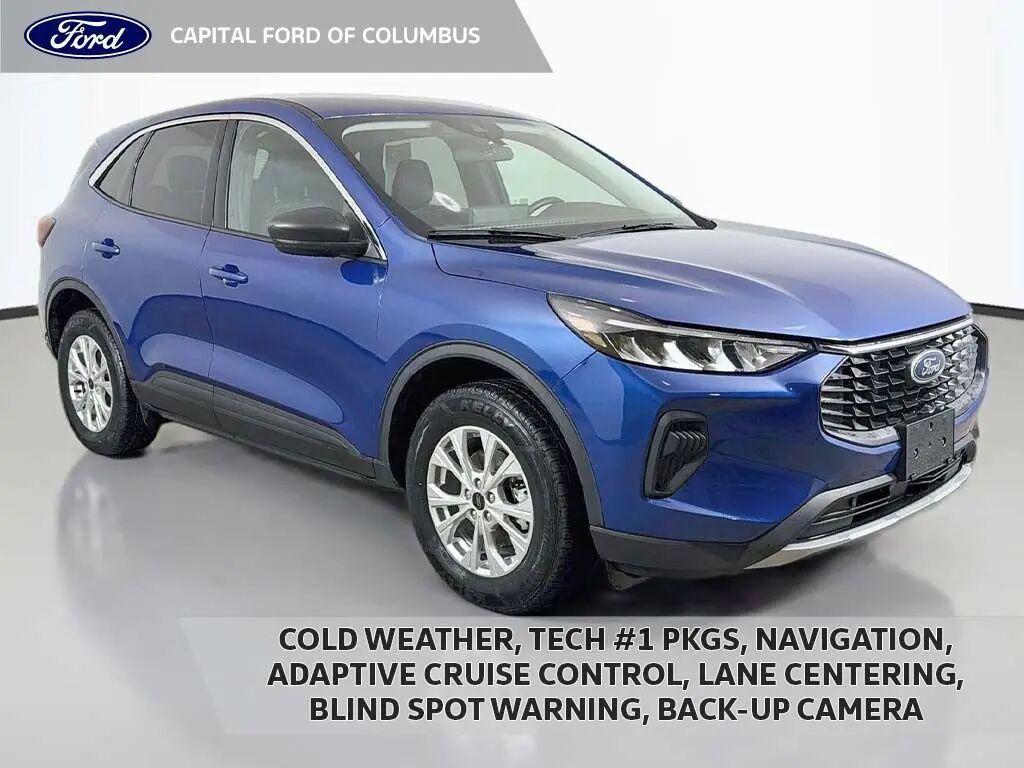2023 Ford Escape Active — photo 1 of 12