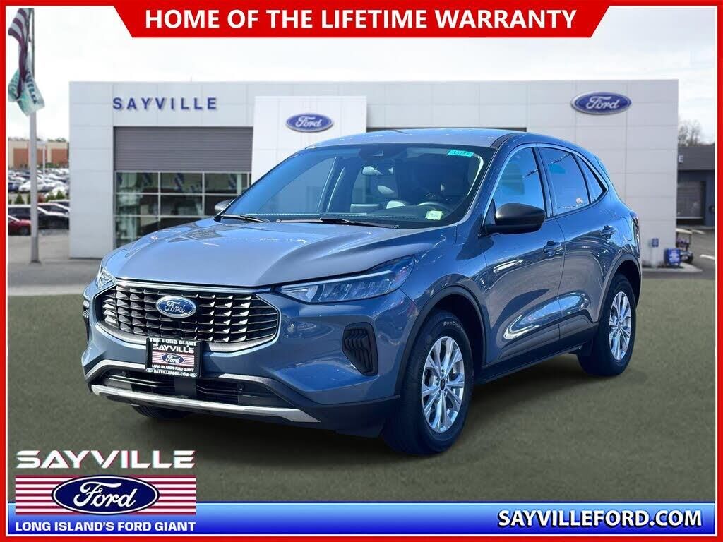 2024 Ford Escape Active — photo 1 of 1