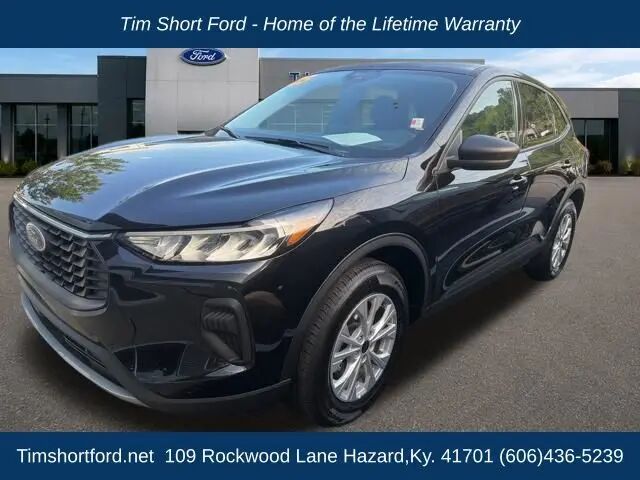 2025 Ford Escape Active — photo 1 of 13