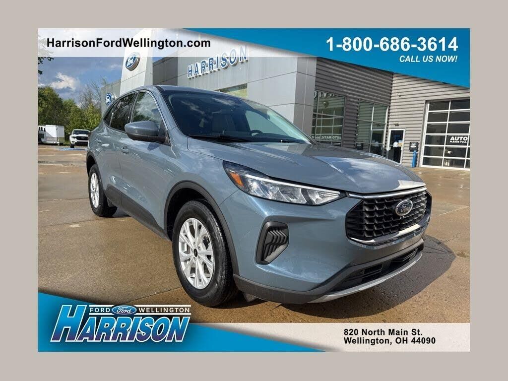 2023 Ford Escape Active — photo 1 of 1