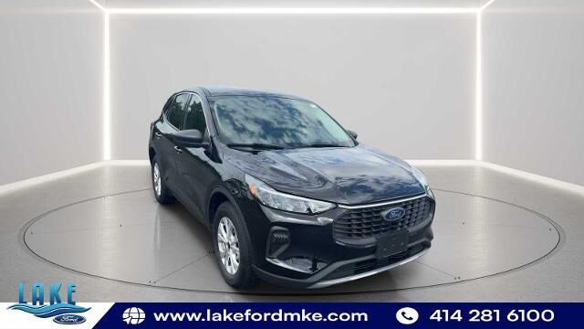 2023 Ford Escape Active — photo 1 of 1