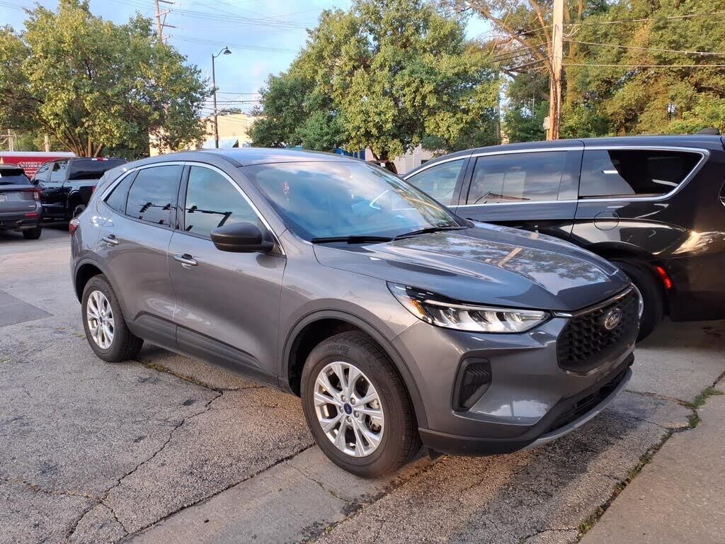 2024 Ford Escape Active — photo 1 of 1