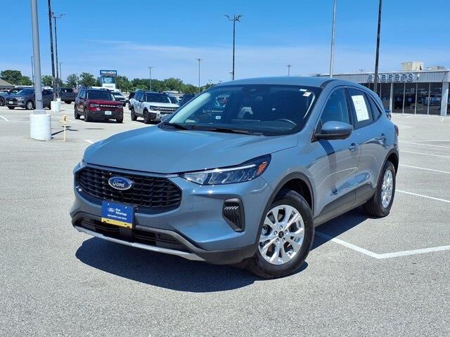 2023 Ford Escape Active — photo 1 of 13
