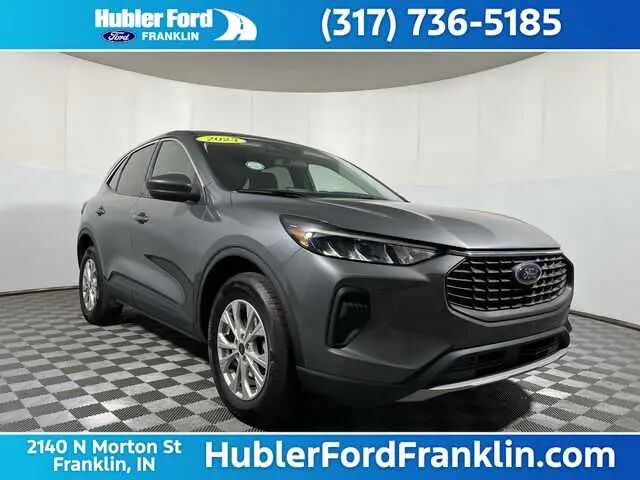 2023 Ford Escape Active — photo 1 of 13