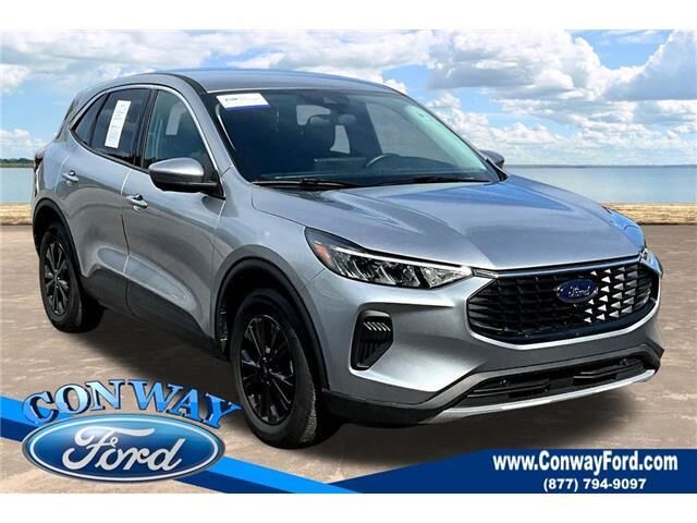 2023 Ford Escape Active — photo 1 of 13