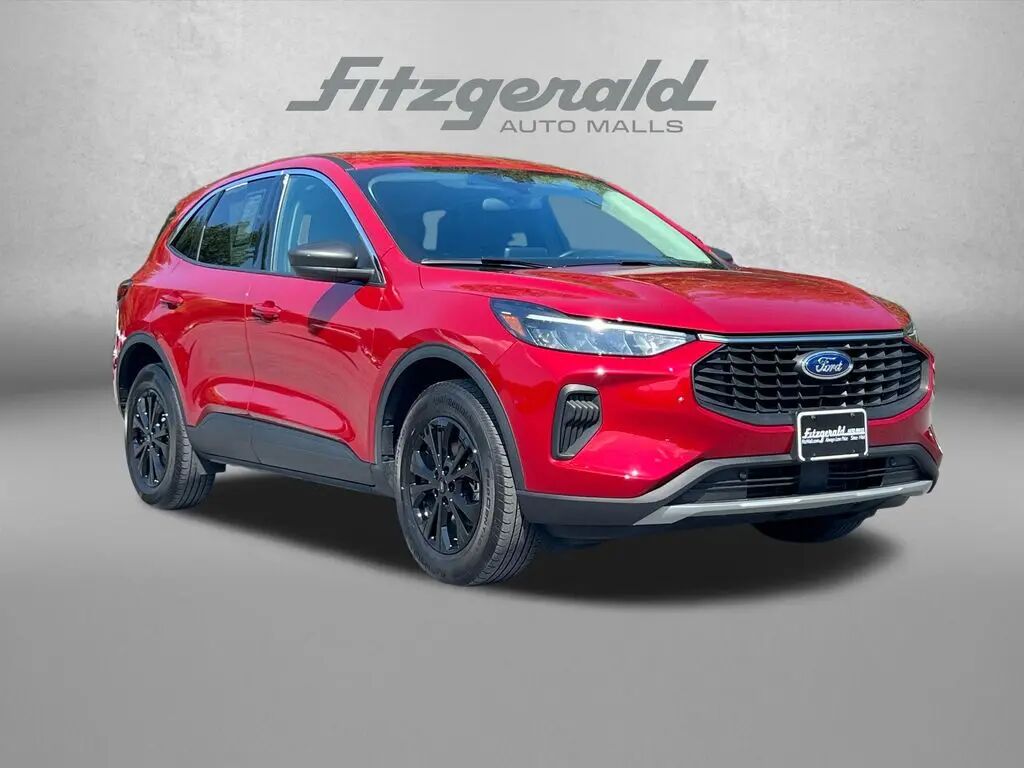 2023 Ford Escape Active — photo 1 of 13