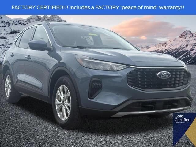 2023 Ford Escape Active — photo 1 of 13