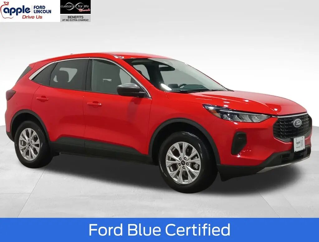 2024 Ford Escape Active — photo 1 of 12