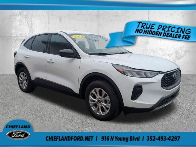 2025 Ford Escape Active — photo 1 of 13