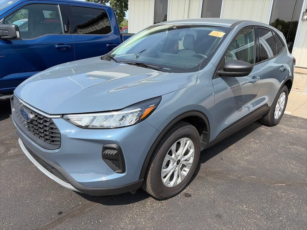 2025 Ford Escape Active — photo 1 of 27