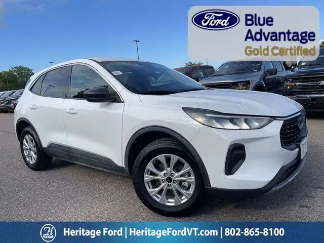 2023 Ford Escape Active — photo 1 of 13