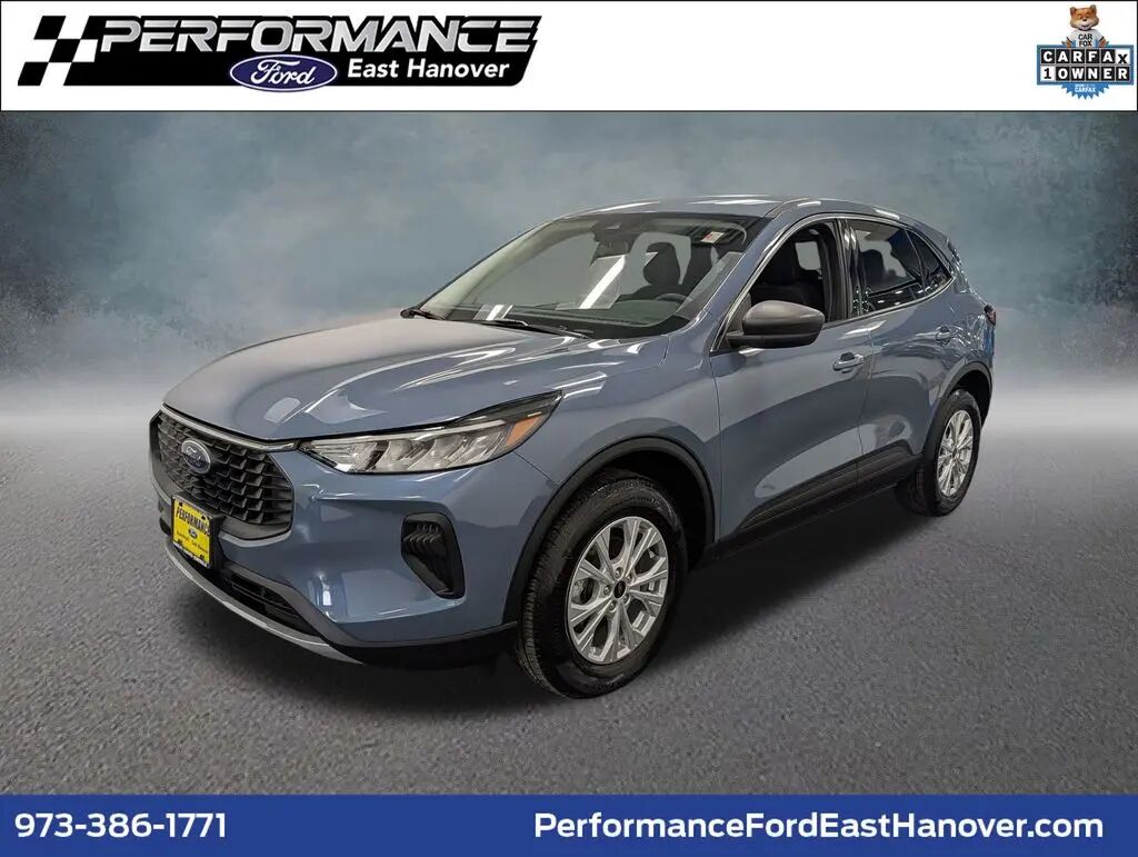 2024 Ford Escape Active — photo 1 of 13