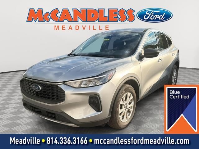 2023 Ford Escape Active — photo 1 of 13