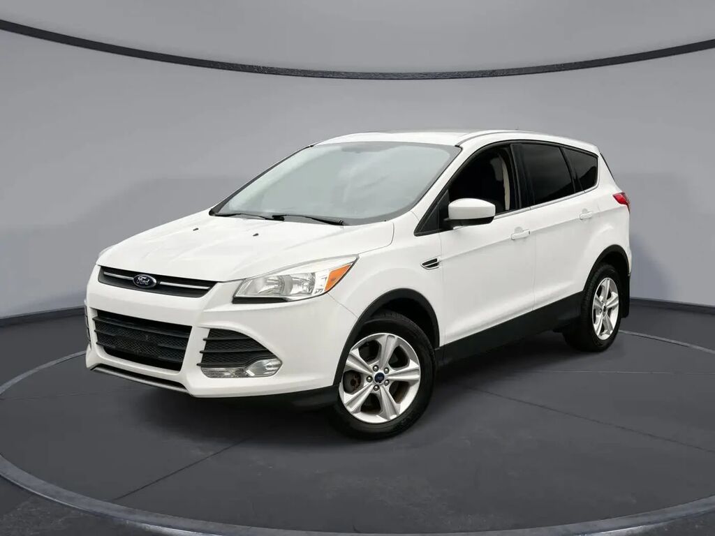 2016 Ford Escape SE — photo 1 of 13