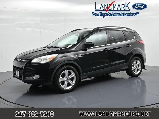 2016 Ford Escape SE — photo 1 of 12