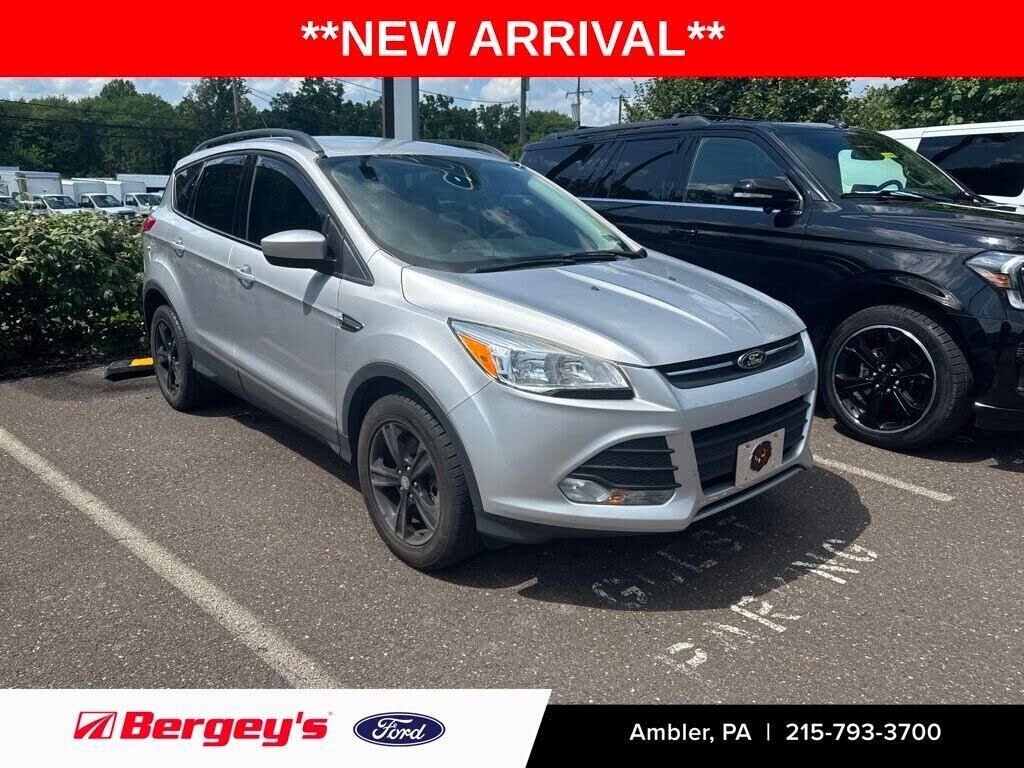 2016 Ford Escape SE — photo 1 of 2
