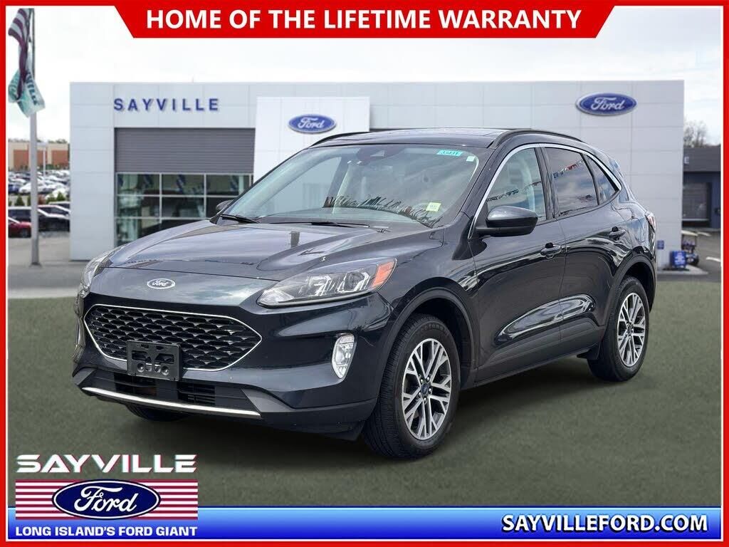 2022 Ford Escape SEL — photo 1 of 1