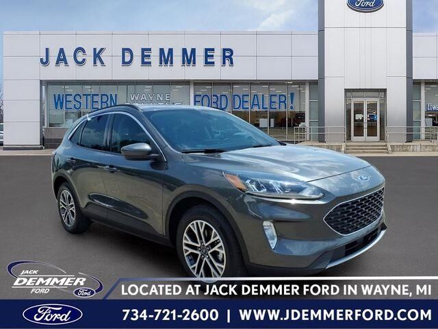 2020 Ford Escape SEL