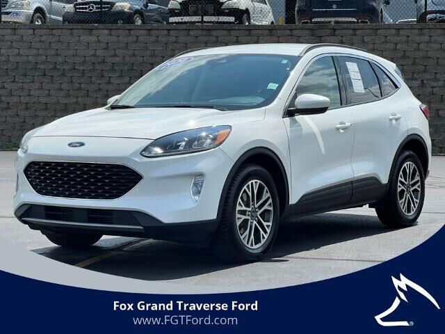 2020 Ford Escape SEL