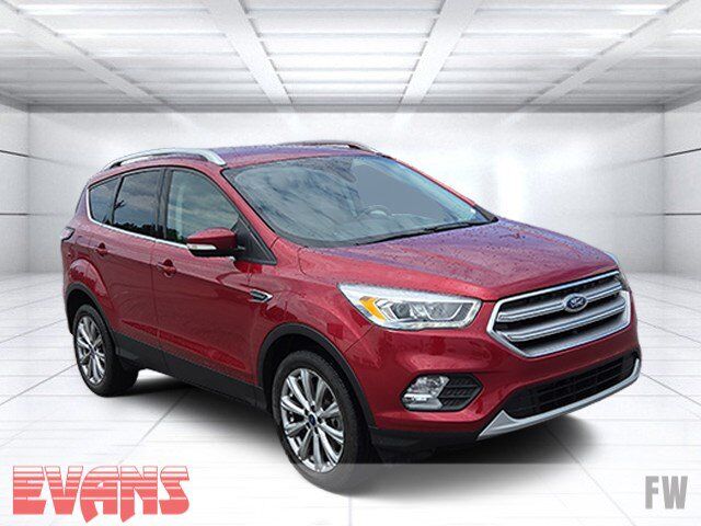 2017 Ford Escape Titanium — photo 1 of 13
