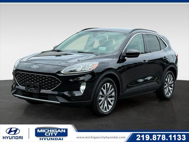 2020 Ford Escape Titanium