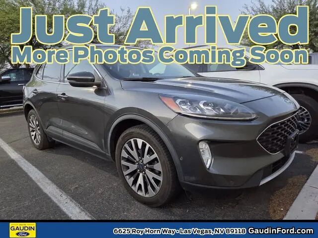 2020 Ford Escape Titanium