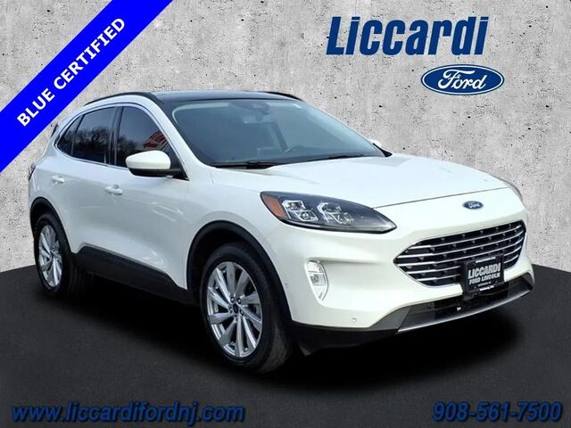 2022 Ford Escape Titanium