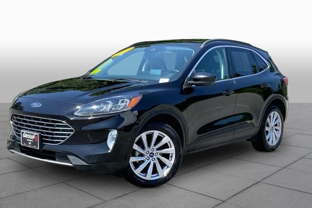 2022 Ford Escape Titanium
