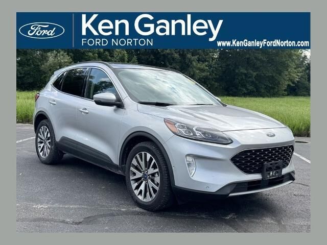 2020 Ford Escape Titanium