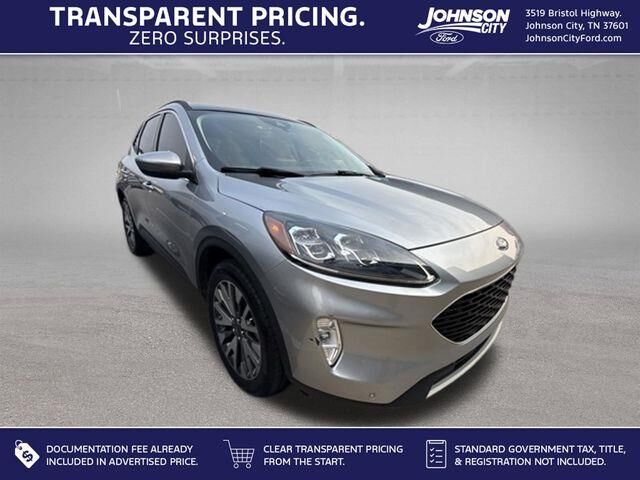 2022 Ford Escape Titanium