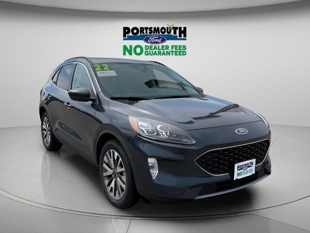 2022 Ford Escape Titanium